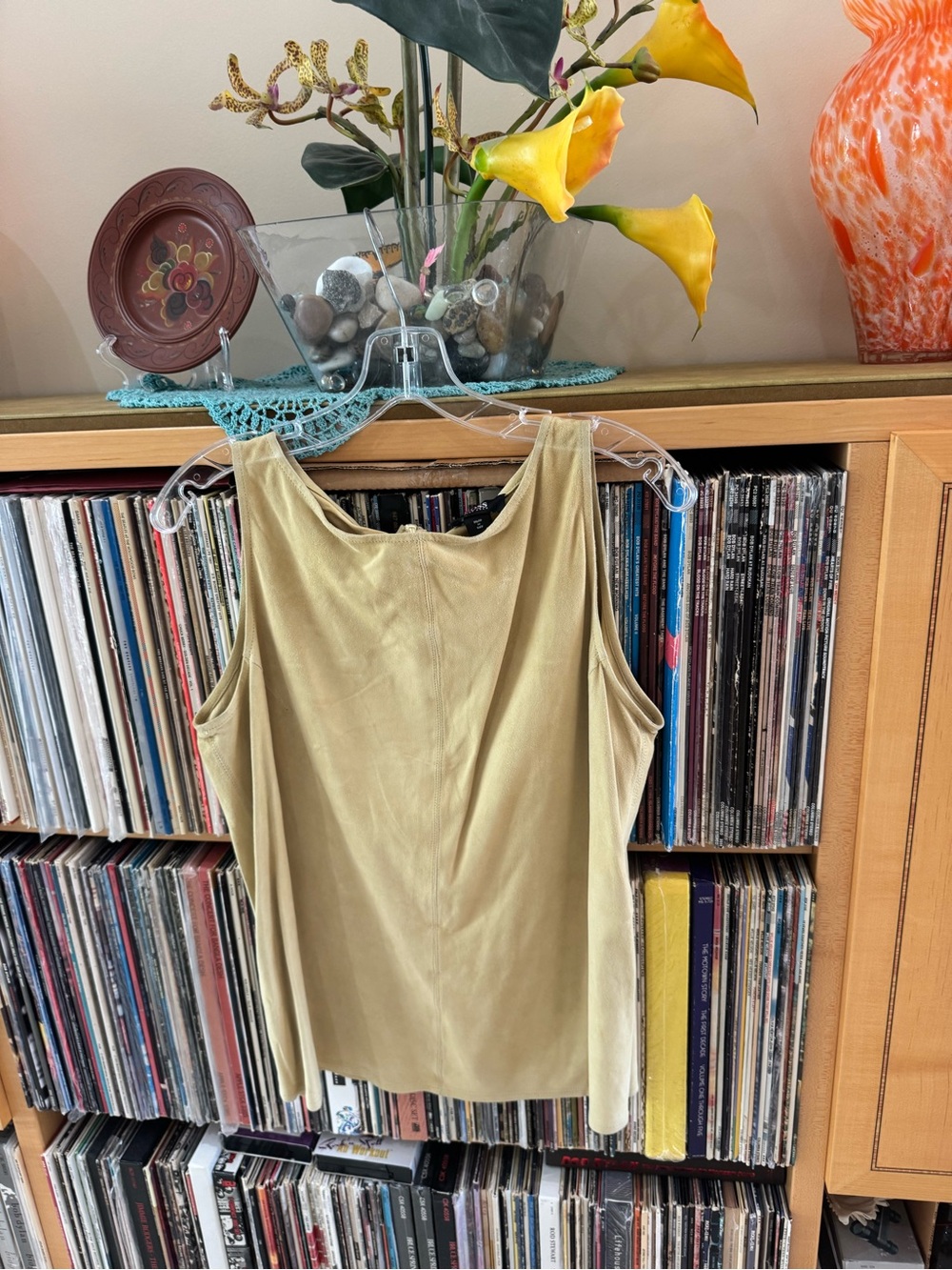 PRICE DROP: MADE in ITALY, HUGO BOSS Sleeveless tan LAMBSKIN LEATHER Tank Top,12
